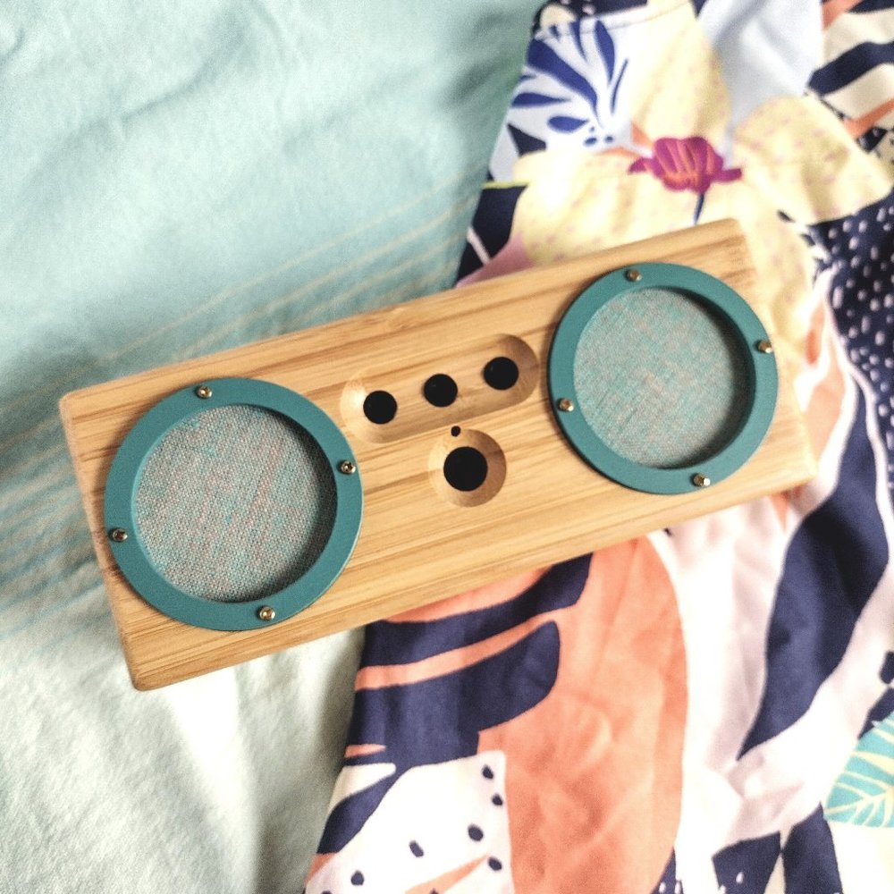 Bongo Bamboo Bluetooth Speaker